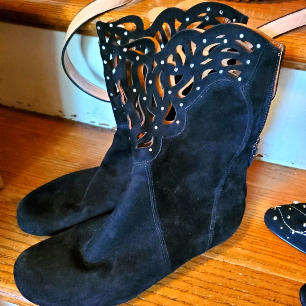 Genuine leather elven boots